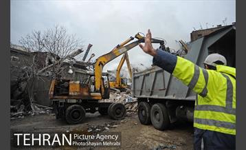 سومین روز عملیات امداد ونجات حادثه پلاسکو -4 15