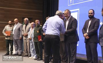 قرار خدمت؛ منطقه 12 18