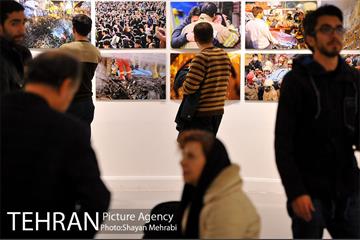 افتتاح نمایشگاه عکس پلاسکو در خانه هنرمندان 12