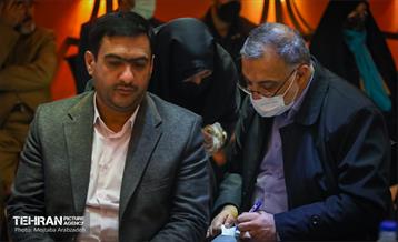 دیدار شهردار تهران با مادران شهدای منطقه 12