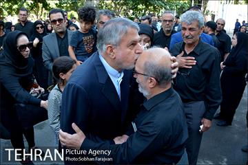 تشییع پیکر مهدی شادمانی  12