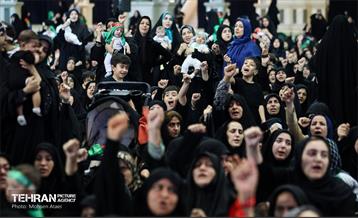 مراسم شیرخوارگان حسینی در مصلای تهران 30