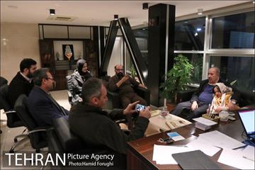 نمایش "من" در پردیس تئاتر تهران (خاوران) 1