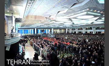 تشییع شهدای آتش نشان در شبستان مصلی 9