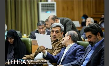 حضور شهردار تهران در صحن علنی شورا شهر 21