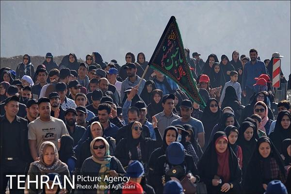 مراسم کوهپیمایی خانوادگی در کوه بی بی شهربانو 21