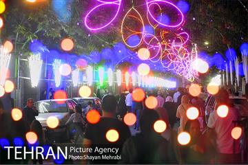 خیابان های تهران در شب میلاد امام زمان (عج) 7