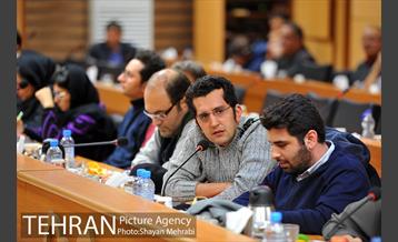 نشست صمیمانه دکتر نجفی با خبرنگاران حوزه شهری 20