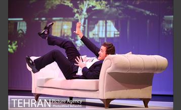 نمایش آناکارنینا‎ 8