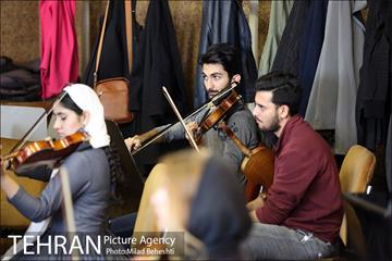 تمرین ارکستر فیلارمونیک ایران 37
