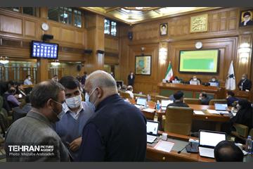 جلسه بررسى بودجه سال ١٤٠١ شهردارى در شیفت عصر 32
