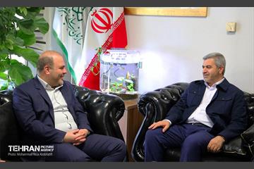 بازدید مدیر اداره کل سرمایه انسانی از سازمان زیباسازی 22