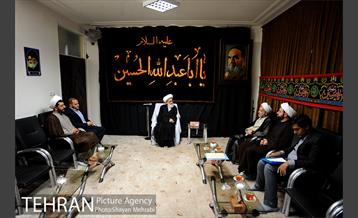 دیدار حجت‌الاسلام صادق‌زاده با تعدادی از مراجع عظام تقلید و علما در شهر مقدس قم 22