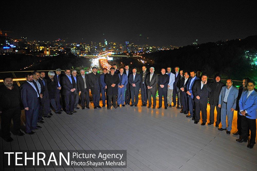 بازدید مدیران مراکز استان ها صداوسیما از اراضی عباس آباد 2