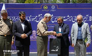 رونمایی از ۸ سردیس شهدای ارتش جمهوری اسلامی ایران 27