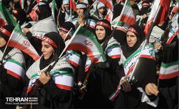 اجتماع «دختران جان‌فدای ایران» - 3 33