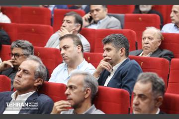 هم اندیشی صمیمانه شهردار تهران با سازندگان شهر 3