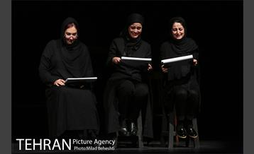 نمایشنامه خوانی کوکوی کبوتران حرم‎ 10