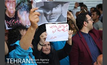 مراسم ختم ناصر ملک مطیعی  23