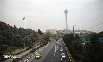 طبیعت پاییزی باغ راه فدک تهران 4