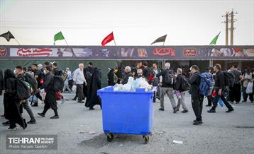 خدمات رسانی شهرداری منطقه 5 در پایانه مرزی مهران 13