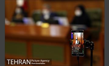 دویست و دهمین جلسه شورای شهر 8