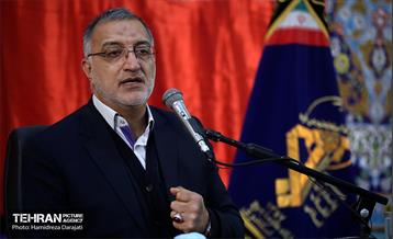 سخنرانی شهردار تهران در مسجد انصارالحسین (ع) 16