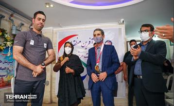 استقبال اهالی منطقه 17 از صادق بیگدلی قهرمان پاراالمپیک 2020 توکیو 27