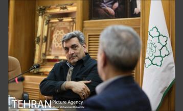 دیدار رئیس دانشگاه تهران با شهردار تهران 13