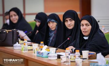 حضور سوده نجفی در منطقه 17