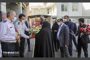 بازدید مدیران شهری از ایستگاه آتش نشانی منطقه 8