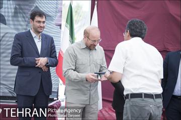 تور بازدید خبرنگاران از فاز دوم باغ پرندگان‎ 3