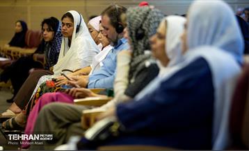 نشست مدیران شهرداری تهران با رئیس جمعیت هلال احمر 28