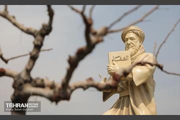 رونمایی از تندیس ابوعلی سینا 5