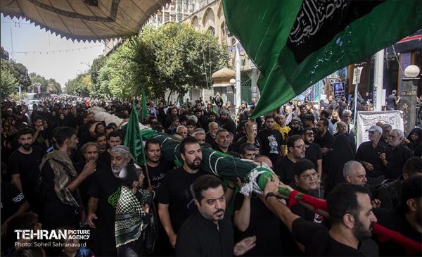 خیمه سوزان ظهر عاشورا در چهارراه گلوبندگ 46
