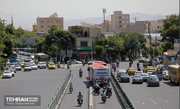 بی قانونی؛ تردد در خطوط بی آر تی 3