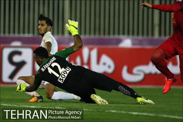 دیدار نقت تهران و پرسپولیس تهران در لیگ برتر فوتبال 9