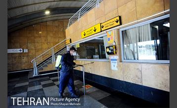 عملیات ضدعفونی کردن مترو تهران 52