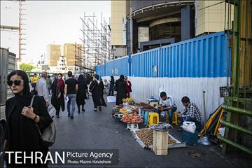شهرنگار؛ حوالی میدان صادقیه 14