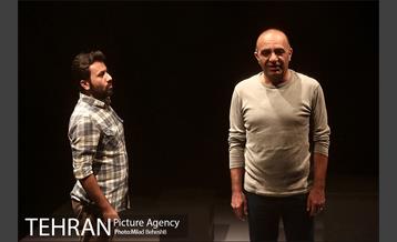 نمایش برگشتن 5