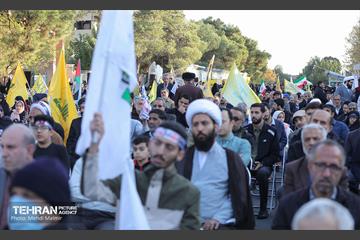 دومین سالگرد شهادت شهید آرمان علی وردی با شعار «آرمان روح‌الله آغاز نصرالله» 12