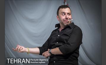 نمایش زندگی در لانگ شات یا مرگ در کلوز آپ 9