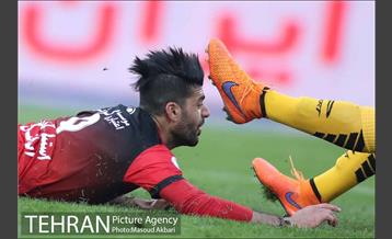 دیدار تیم های فوتبال پرسپولیس و استقلال خوزستان