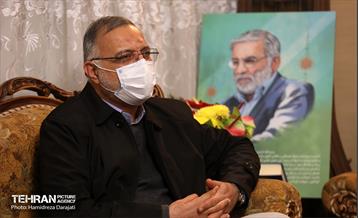 حضور شهردار تهران در منزل شهید فخری زاده در سالگرد شهادت  6