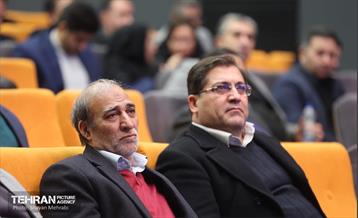 آیین تجلیل از برگزیدگان مناطق 22 گانه 39