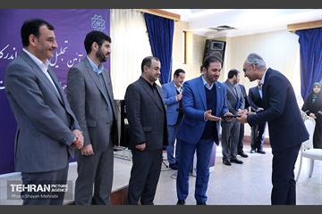 تجلیل از دست‌اندرکاران تدوین برنامه چهارم تحول و پیشرفت شهر تهران 6