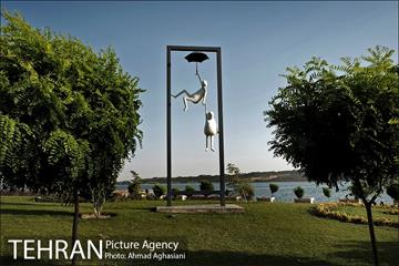 شب های تابستانی دریاچه چیتگر 2