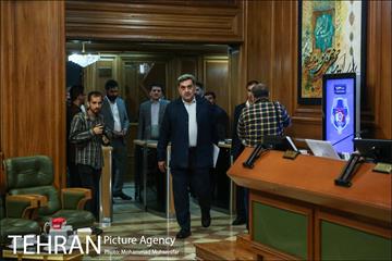حضور شهردار تهران در صحن علنی شورا شهر 1
