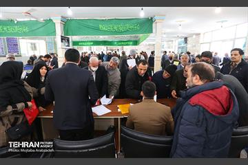 قرار خدمت؛ دیدار مردمی شهردار تهران در مسجد جامع مسعودیه 14
