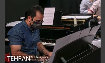 تمرین کنسرت آنلاین نغمه های تهران در برج میلاد 22